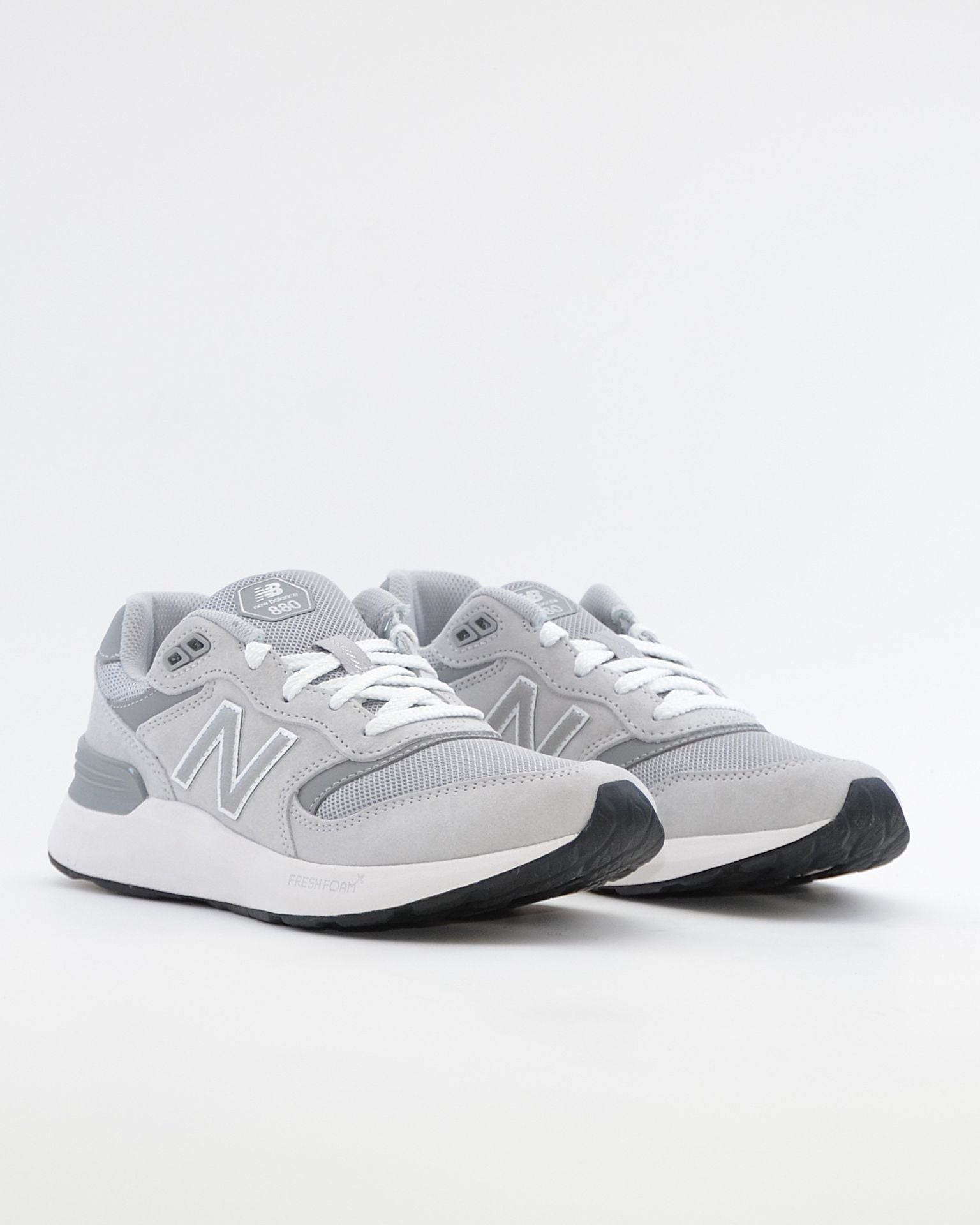SNEAKERS NEW BALANCE M880 6HE ZAPATILLA DEPORTIVA HOMBRE COLOR GRIS FRESH FOAM