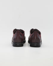 ZAPATO PLANO MUJER BURDEOS CON ELASTICOS FLUCHOS SUSAN F0354