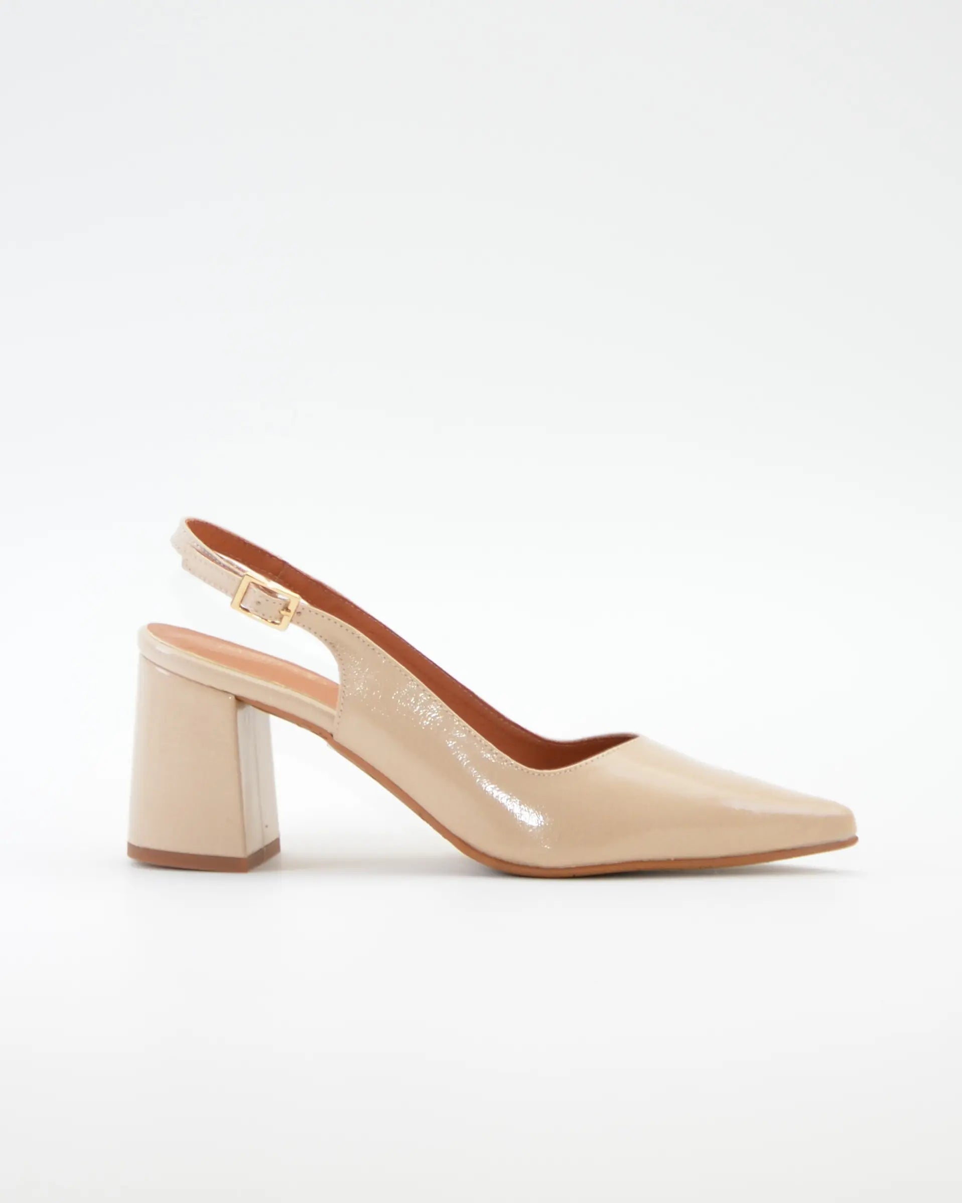 ZAPATO SALON DESTALONADO TACON CUADRADO COLOR BEIGE DANIELA V. 2315CD SAHARA