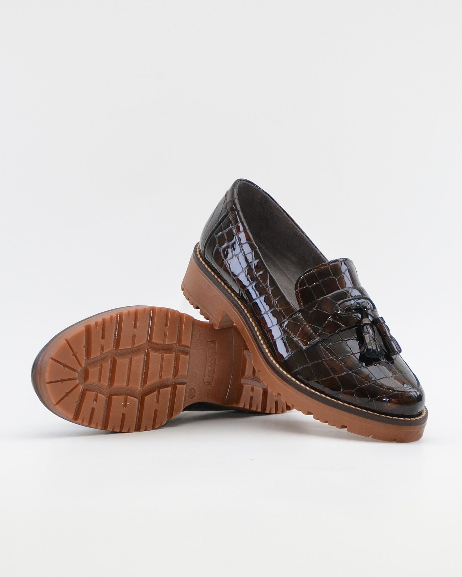 ZAPATO MOCASIN MUJER CHAROL COCO MARRON PLANTILLA EXTRAIBLE PITILLOS 10770