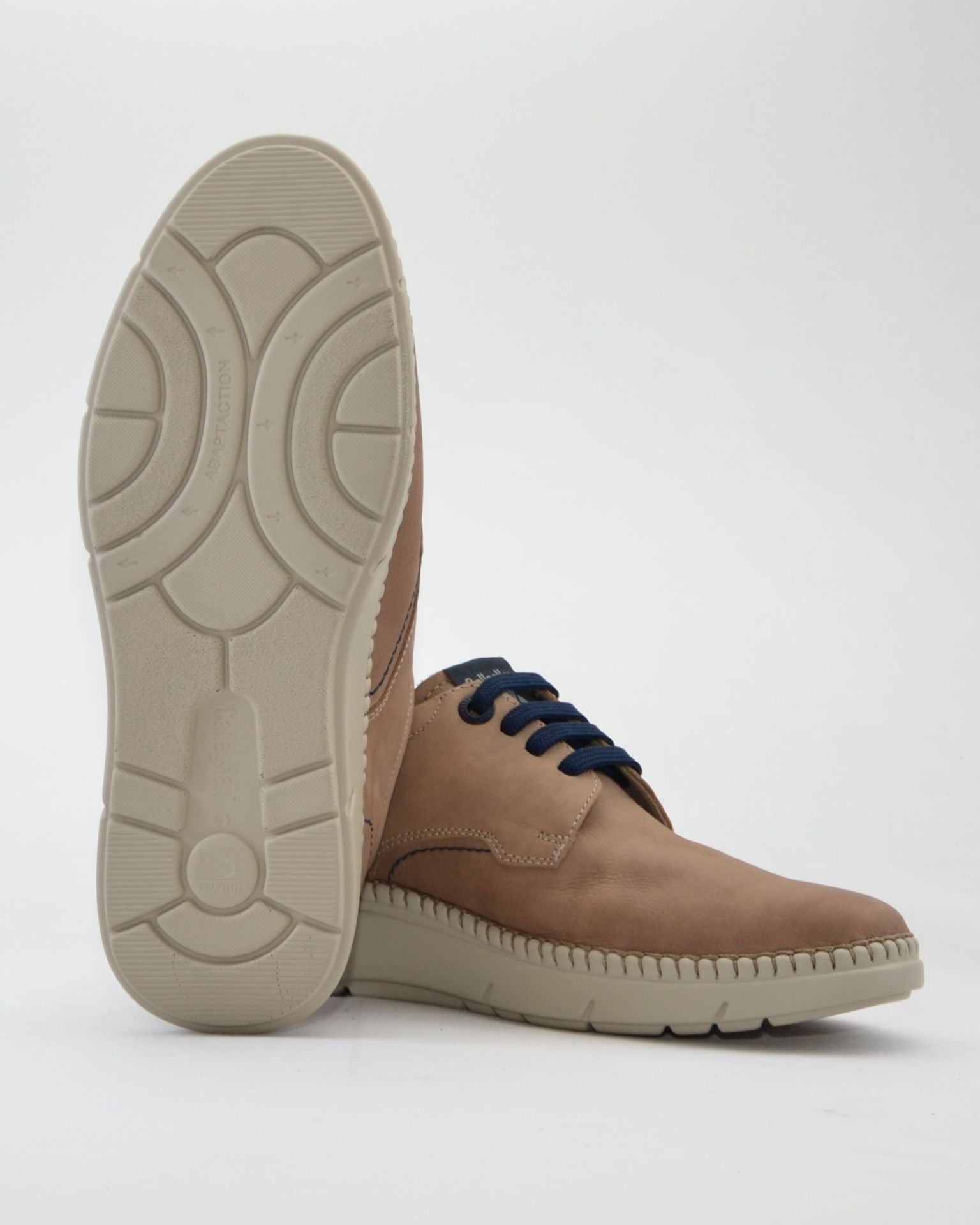 ZAPATO PARA HOMBRE CORDONES COLOR TAUPE CALLAGHAN 53505
