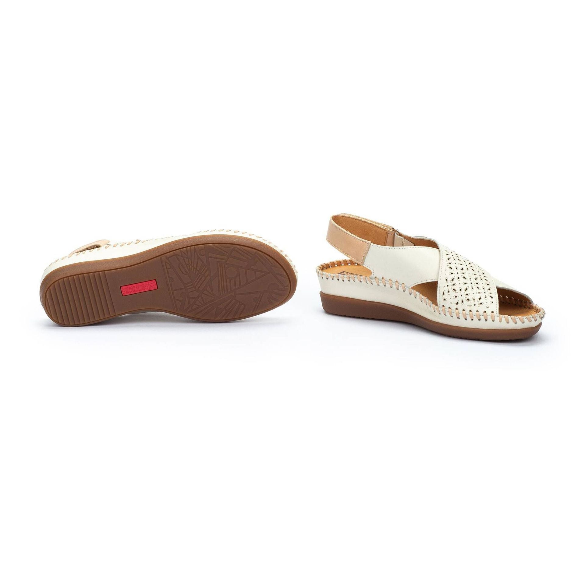SANDALIA MUJER PLANA CRUZADA COLOR NATA PIKOLINOS W8K-0848C1