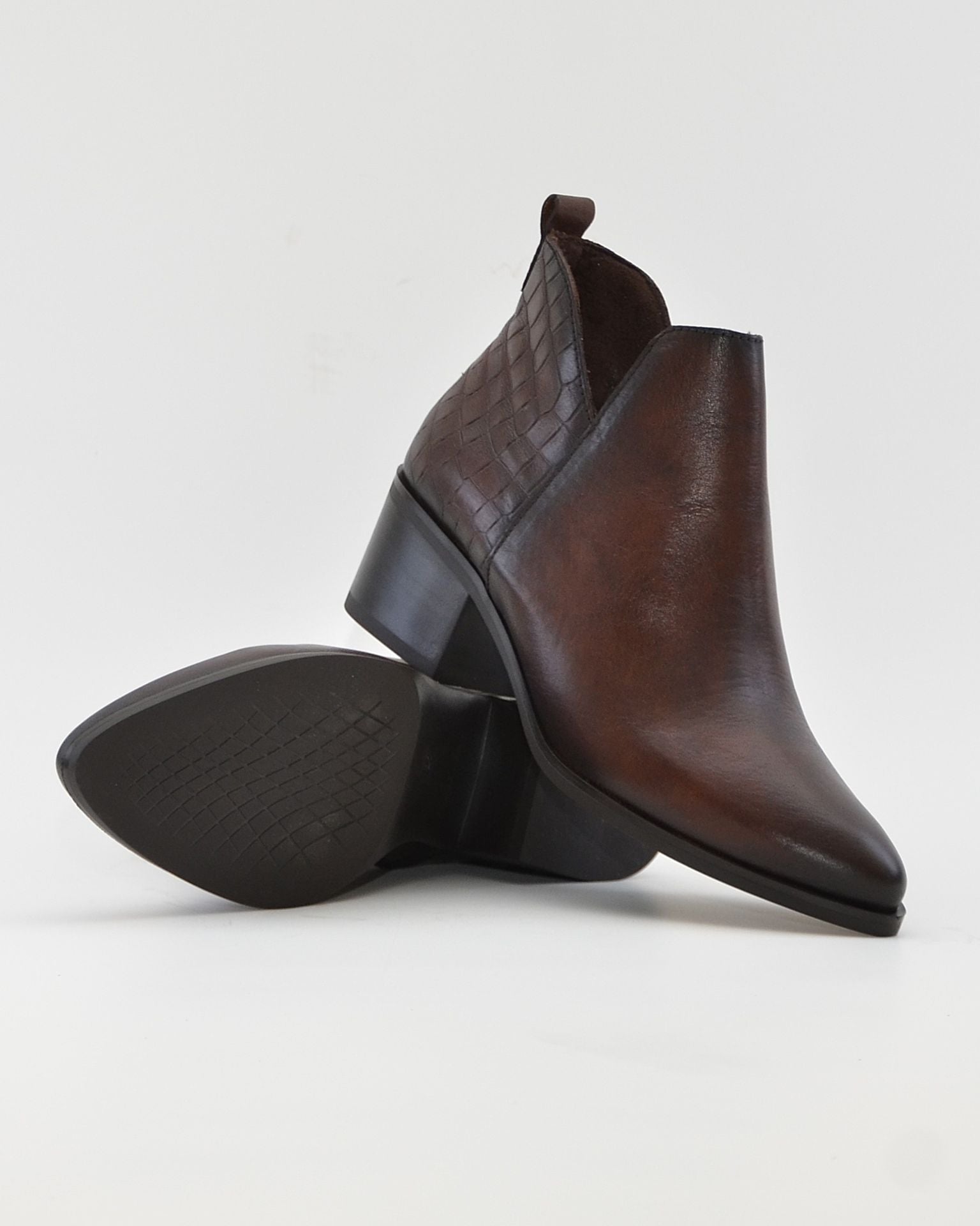 BOTIN MUJER COWBOY PIEL MARRÓN KAOLA 3056