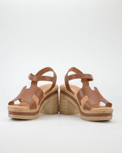 SANDALIA MUJER TACON Y PLATAFORMA COLOR CUERO PITILLOS 30211