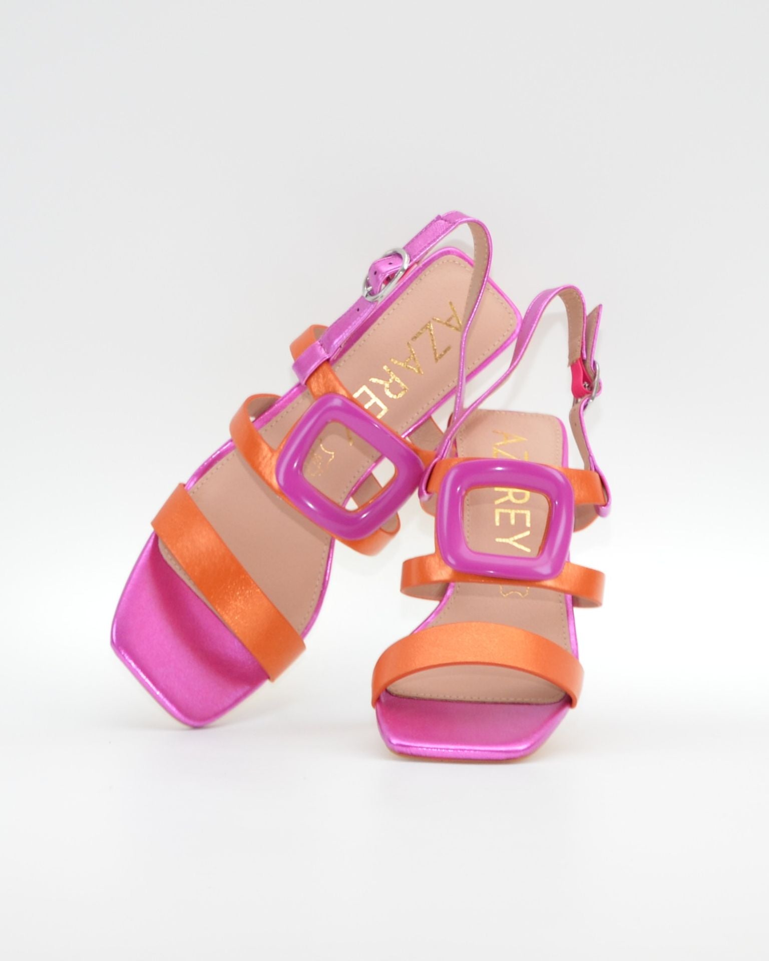 SANDALIA FIESTA MUJER CON ADORNO COLOR FUXIA Y NARANJA AZAREY 613L026