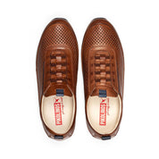ZAPATO HOMBRE CALADO CON ELÁSTICOS COLOR CUERO PIKOLINOS M2A-6252