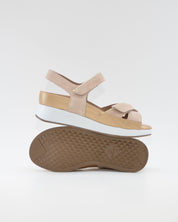 SANDALIA CRUZADA PLANTILLA EXTRAIBLE MUJER TRES VELCROS ANCHO ESPECIAL COLOR NUDE PIE SANTO 260381