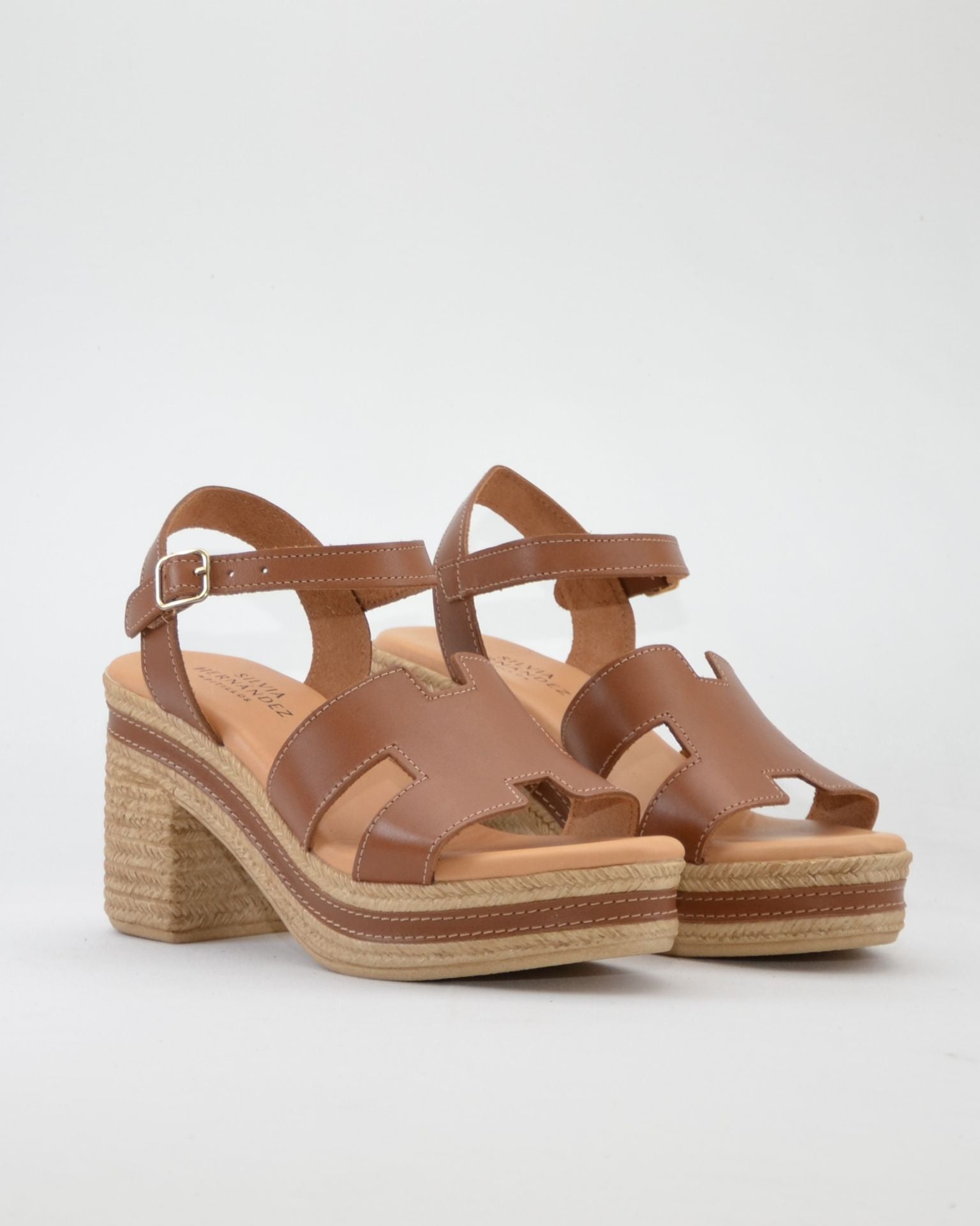 SANDALIA MUJER TACON Y PLATAFORMA COLOR CUERO PITILLOS 30211