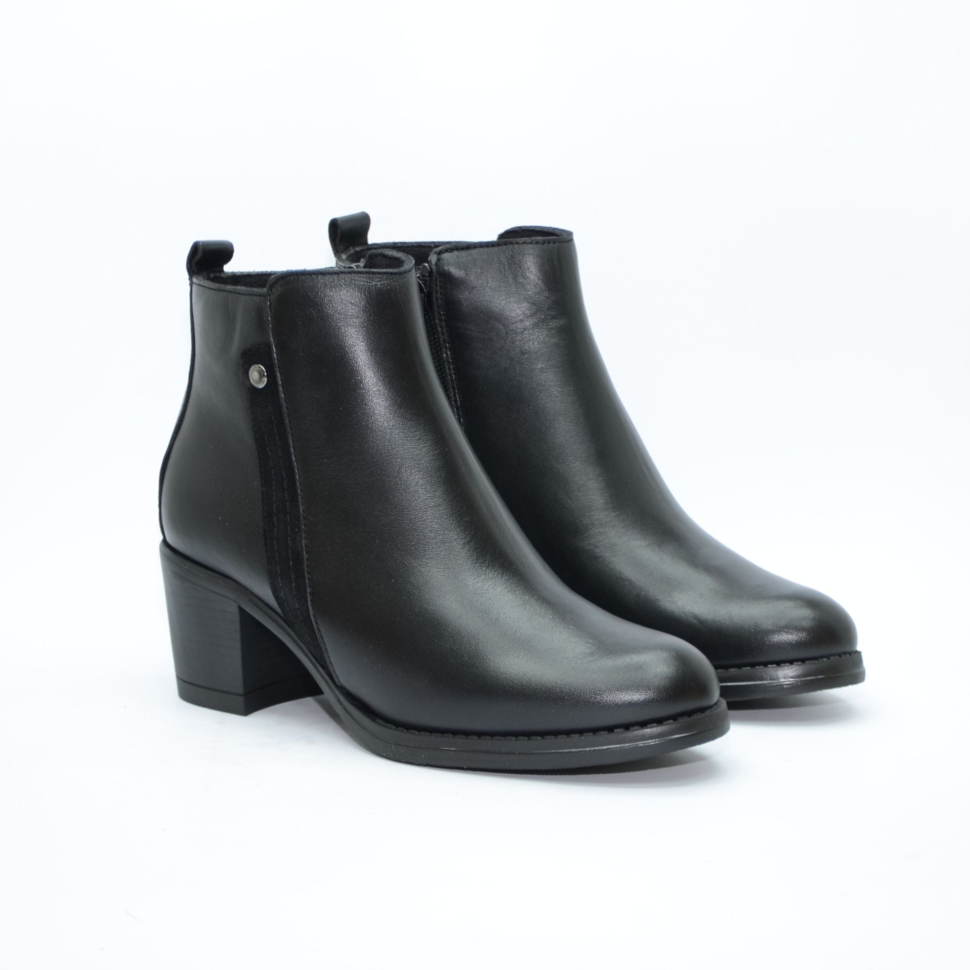 BOTIN TACON CUADRADO SAVAGE NEGRO 8819