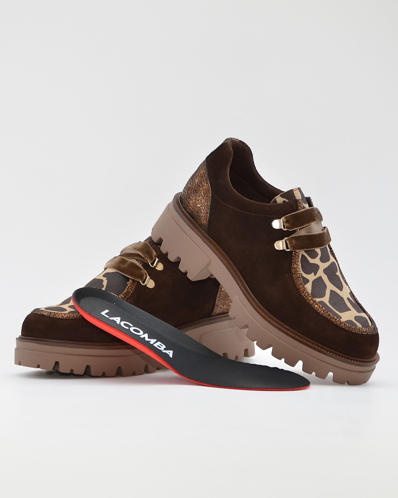 ZAPATO WALLABY MUJER MARRON CHOCOLATE LACOMBA BAMBOO