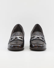 ZAPATO MUJER ANCHO ESPECIAL CON PLANTILLA EXTRAIBLE CHAROL PITÓN MARRÓN PITILLOS 11643