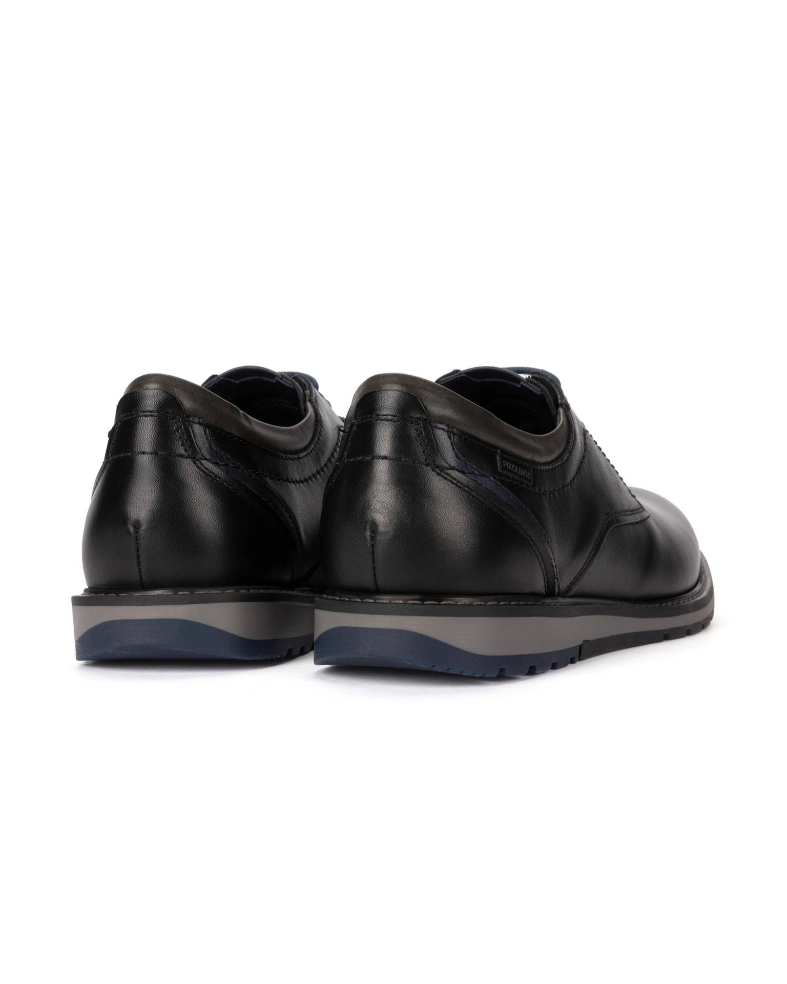 ZAPATO CASUAL HOMBRE PIKOLINOS CON CORDONES COLOR NEGRO BERNA M8J-4331 C1