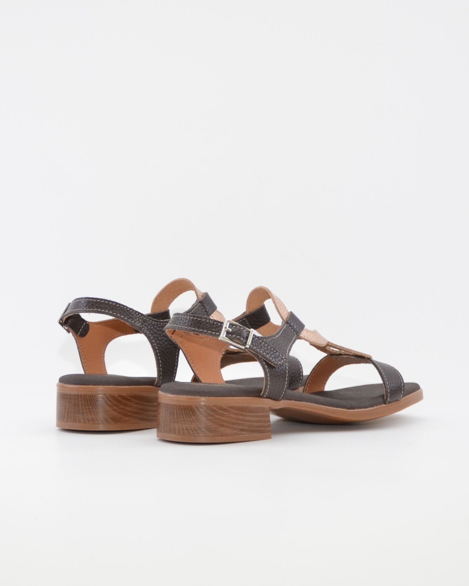 SANDALIA MUJER TACON BAJO COMBI MARRON DORADO PLANTA DE GEL OH MY SANDALS 5893