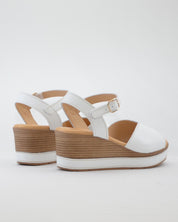 SANDALIA CUÑA BLANCA PARA MUJER CON PLANTA ACOLCHADA PITILLOS 11280