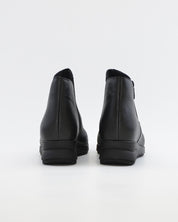 BOTINES DE MUJER CON CUÑA BAJA Y CREMALLERA COLOR NEGRO VALERIAS 2801
