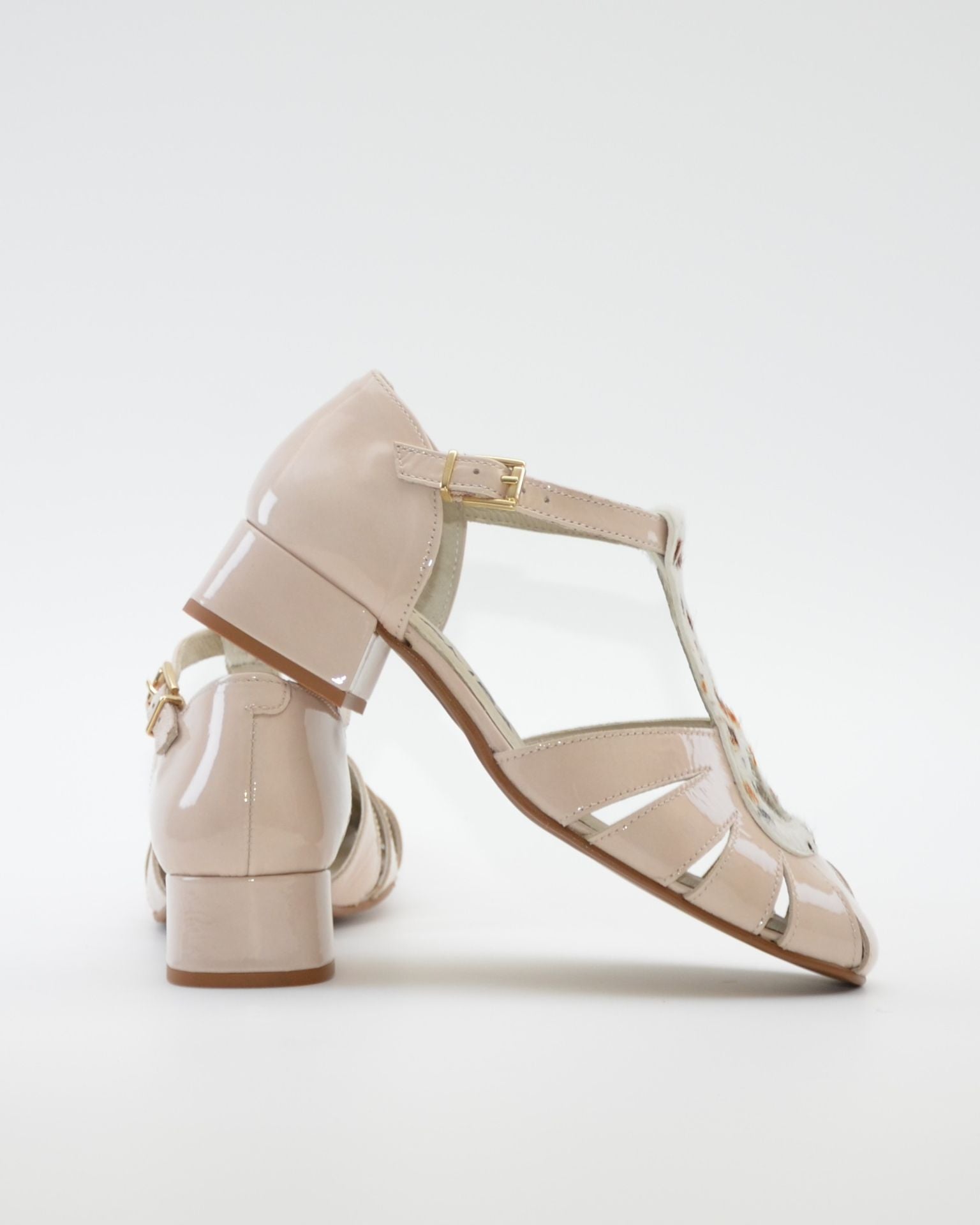 SANDALIA CANGREJERA MUJER CHAROL BEIGE LACOMBA GAILLARDIA