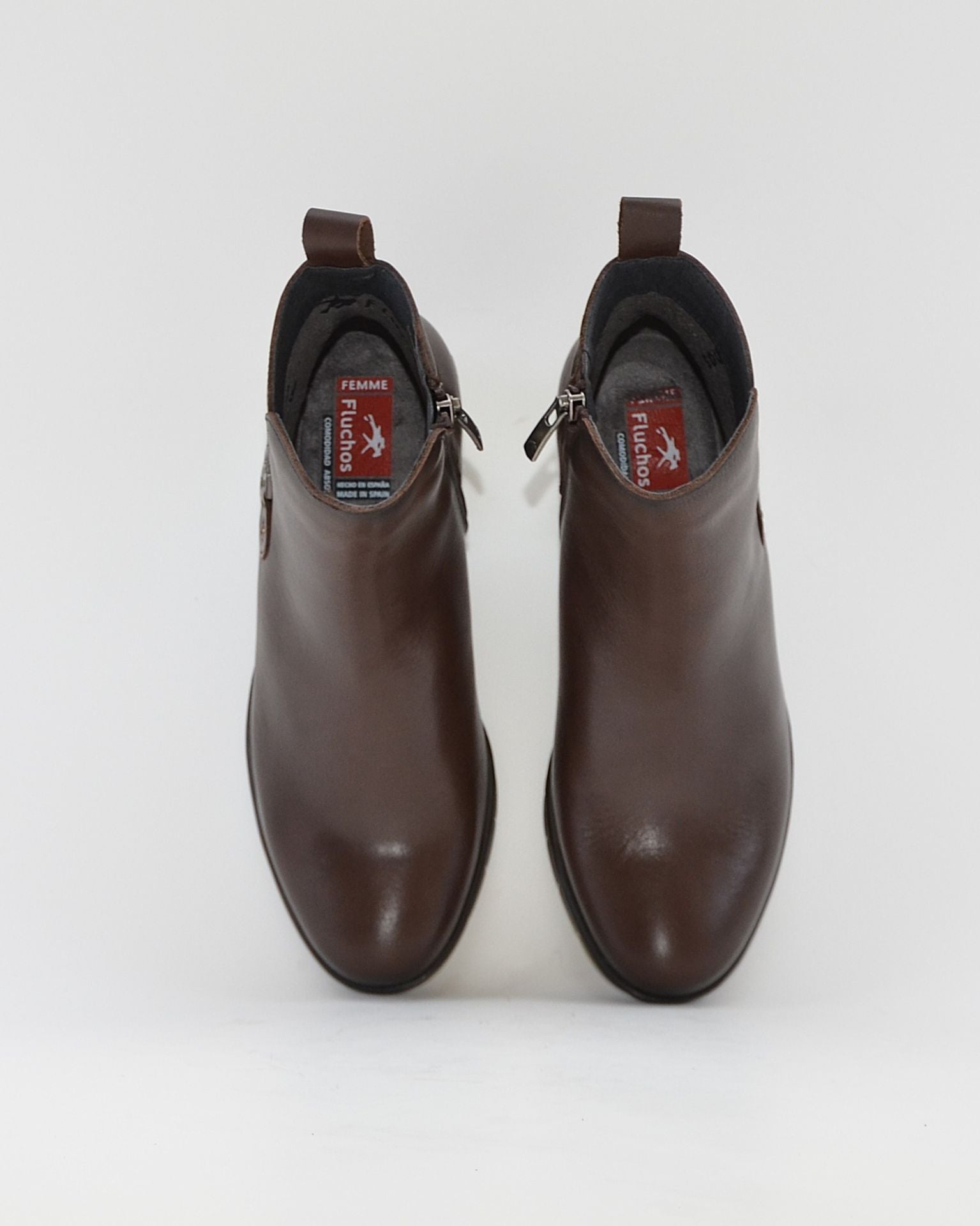 BOTIN MUJER MARRÓN TACON ANCHO FLUCHOS NYDIA F1798