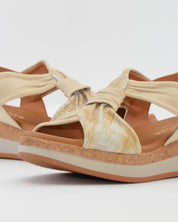 SNDALIA MUJER CUÑA COLOR BLANCO ROTO PLANTA ACOLCHADA PAULA URBAN 35-710 OFF WHITE