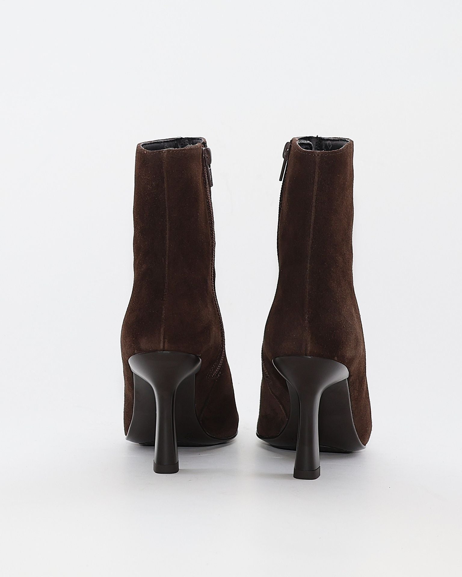 BOTIN DE MUJER TACON FINO COLOR SERRAJE MARRON CHOCOLATE DESIREE SHEILA