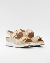 SANDALIA DOS HEBILLAS PLANTILLA EXTRAIBLE MUJER CIERRE TRES VELCROS ANCHO ESPECIAL COLOR BEIGE PIE SANTO 260427