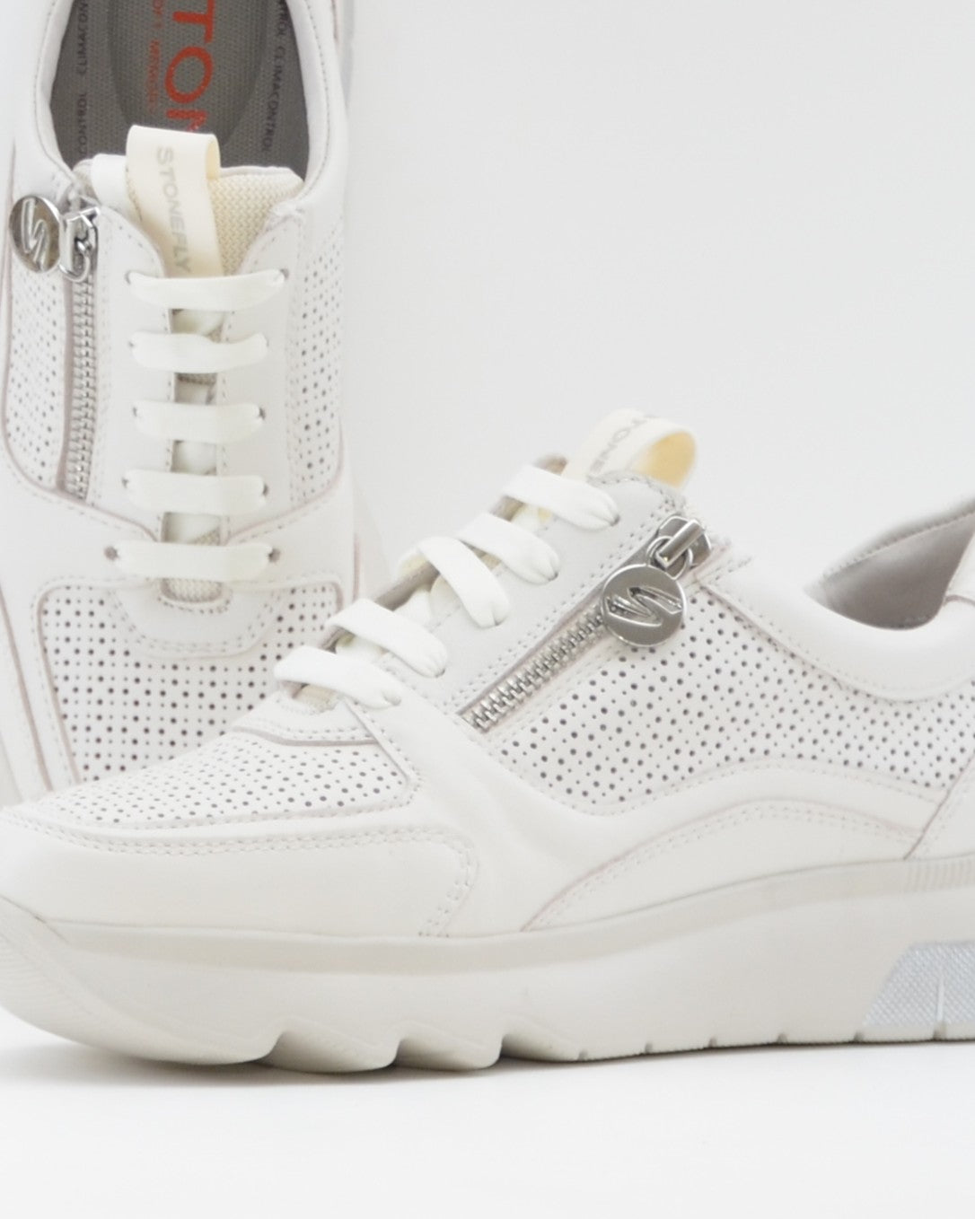 DEPORTIVO STONEFLY MUJER BLANCO CON CORDONES Y CREMALLERA PLANTILLA EXTRAHIBLE STONEFLY 222509 150