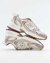 SNEAKERS NEW BALANCE U530 COB ZAPATILLAS MUJER COLOR BEIGE MARRON