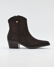 BOTIN MUJER COWBOY SERRAJE MARRÓN CHOCOLATE CON BORDADO CARMELA 164390
