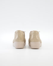 ZAPATO DE CORTE DEPORTIVO MUJER CON CUÑA Y CORDON ELASTICO TREINTAS L4569 BEIGE