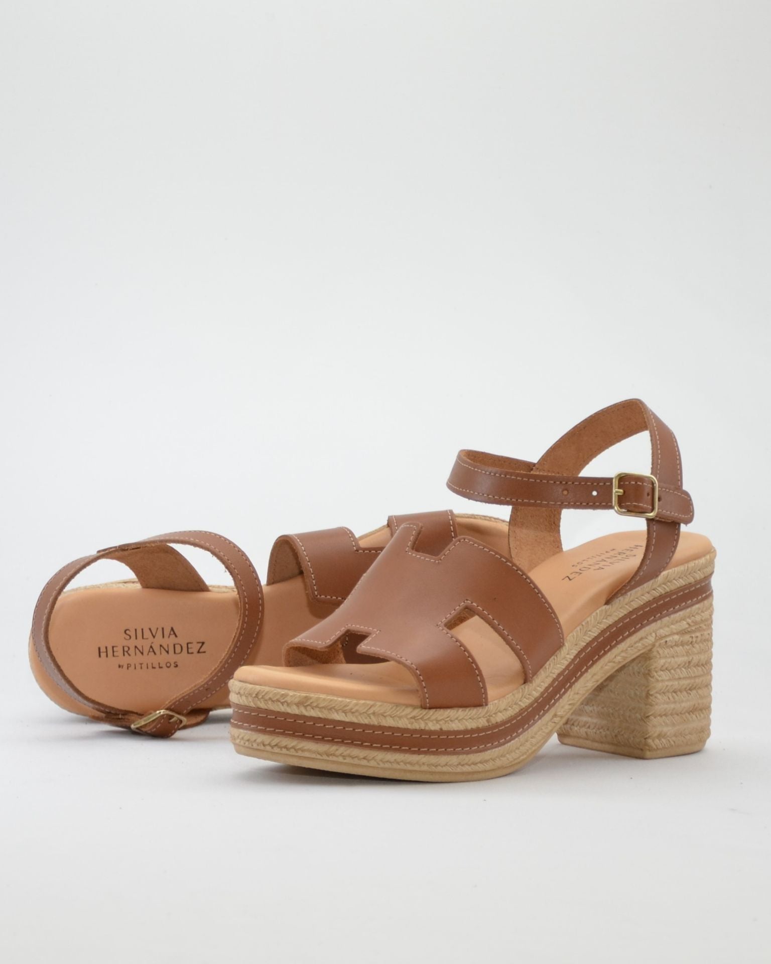 SANDALIA MUJER TACON Y PLATAFORMA COLOR CUERO PITILLOS 30211