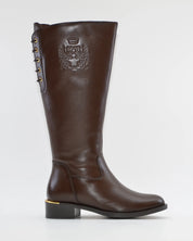 BOTA PLANA MUJER COLOR MARRÓN CON APERTURA AJUSTABLE EN EL GEMELO CARMELA 164010