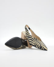 ZAPATO SALON DESTALONADO EN PIEL ANIMAL PRINT CEBRA LACOMBA HIBISCUS