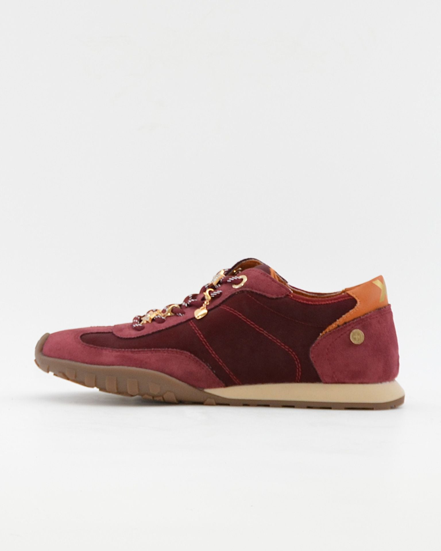 DEPORTIVO SNEAKER MUJER PLANA COLOR BURDEOS XTI 146146
