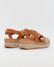 SNDALIA MUJER CUÑA COLOR CUERO PLANTA ACOLCHADA PAULA URBAN 35-710