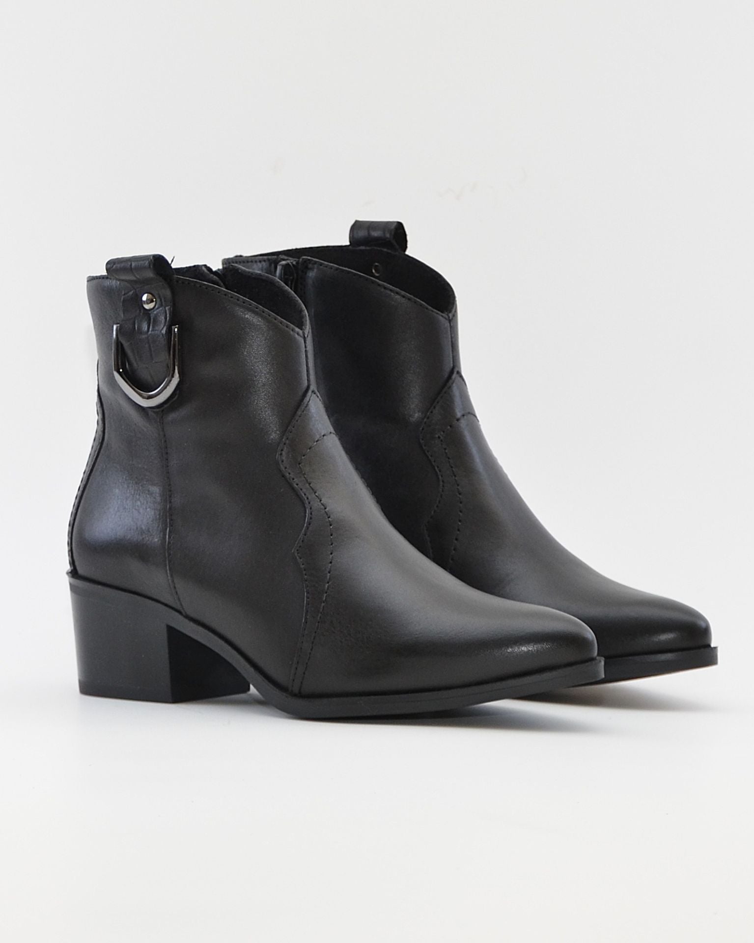 BOTIN MUJER COWBOY PIEL NEGRO CON HEBILLA KAOLA 3054