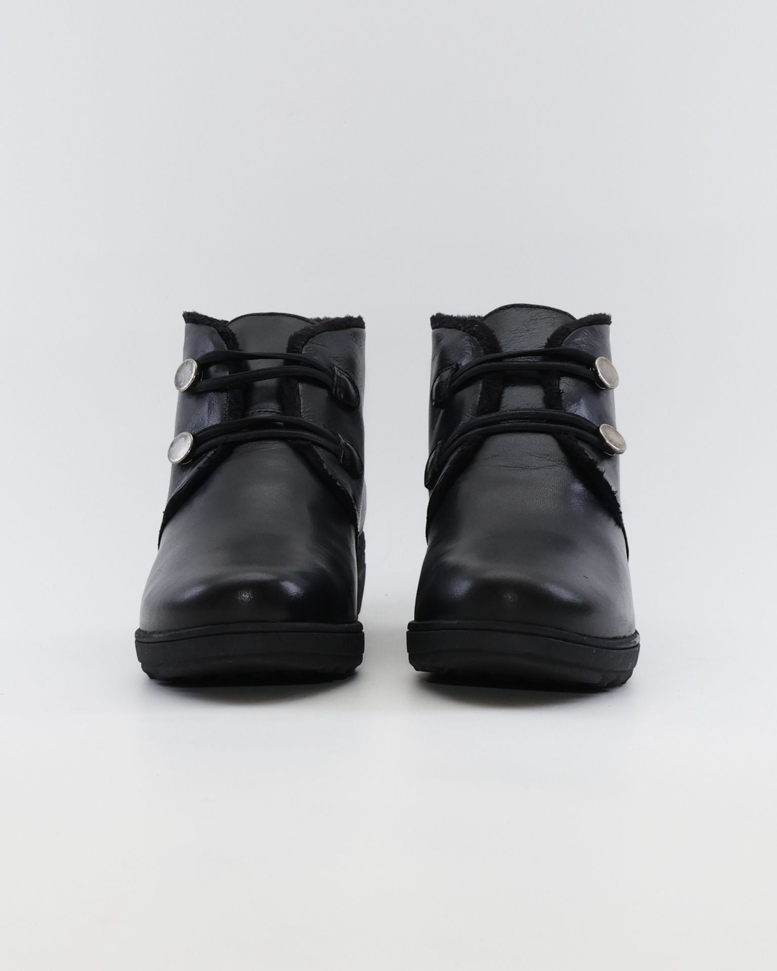 BOTINES DE MUJER CON CUÑA Y CIERRE DE ELASTICOS COLOR NEGRO GIORDA 27660