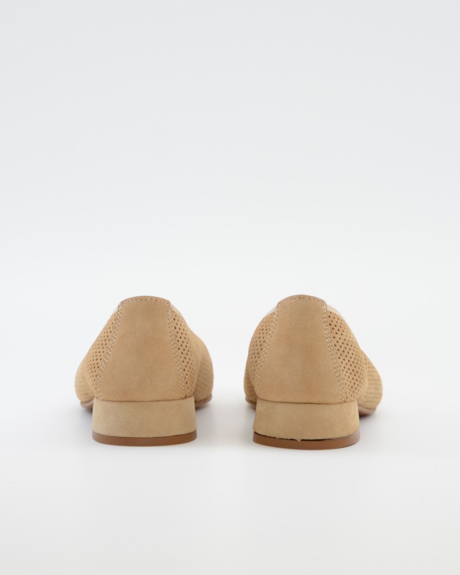 MERCEDITAS DE PIEL COLOR BEIGE LACOMBA CANNA