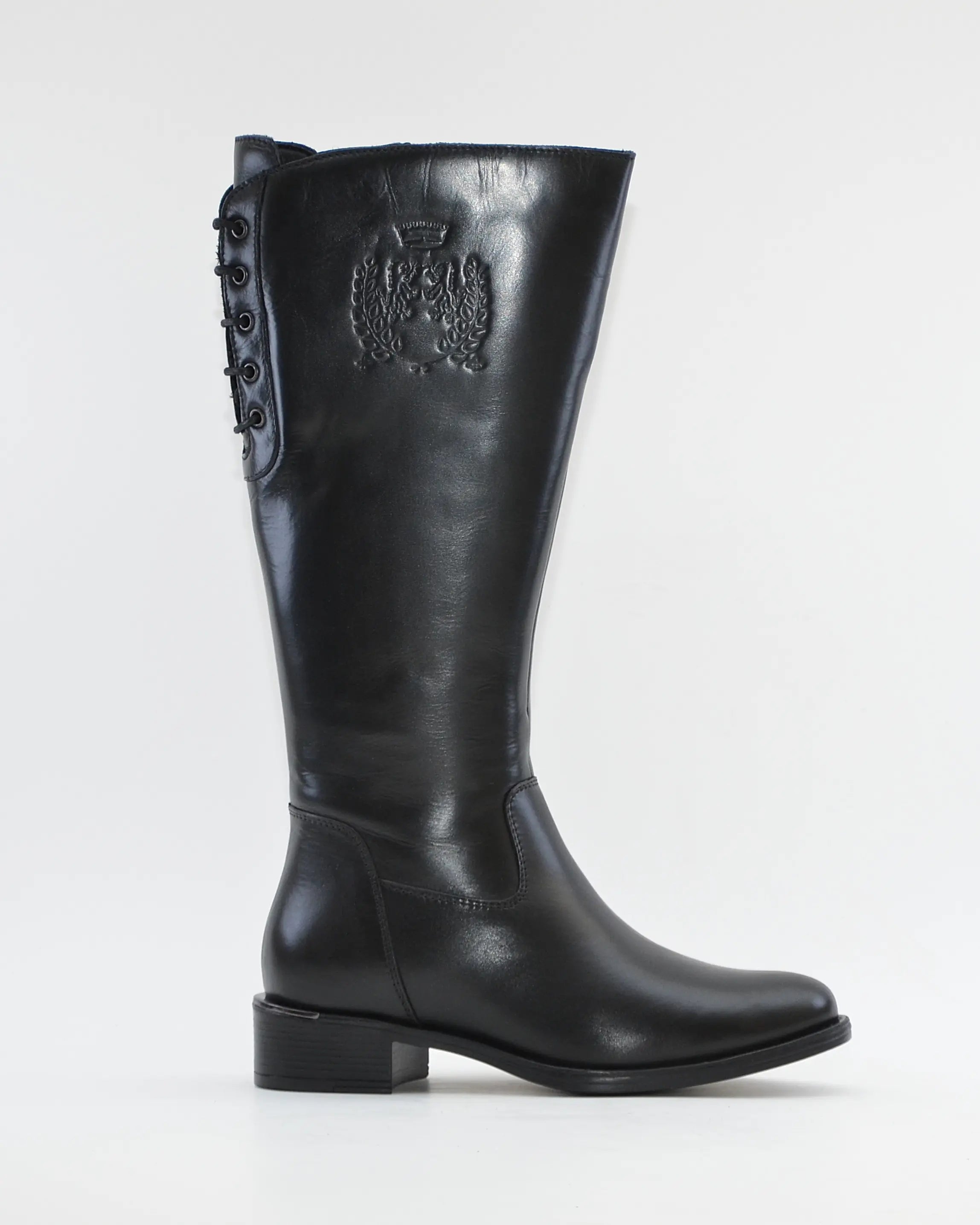 BOTA PLANA MUJER NEGRA CON APERTURA AJUSTABLE EN EL GEMELO CARMELA 164010